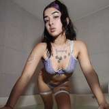 akivenuss from onlyfans